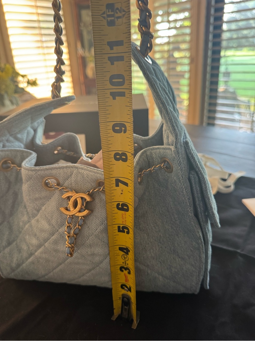 CHANEL Light Blue Quilted Denim Shoulder Bag with Gold-Tone Chain - Picture 12 of 15